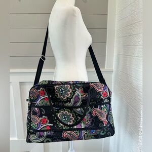 Vera Bradley Weekender Travel Bag w/Trolley Sleeve‎ EUC Kiev Paisley EUC